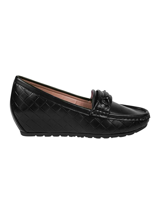 Black Quilted Slip-On Loafers – Comfortable Everyday Casual Shoes for Women